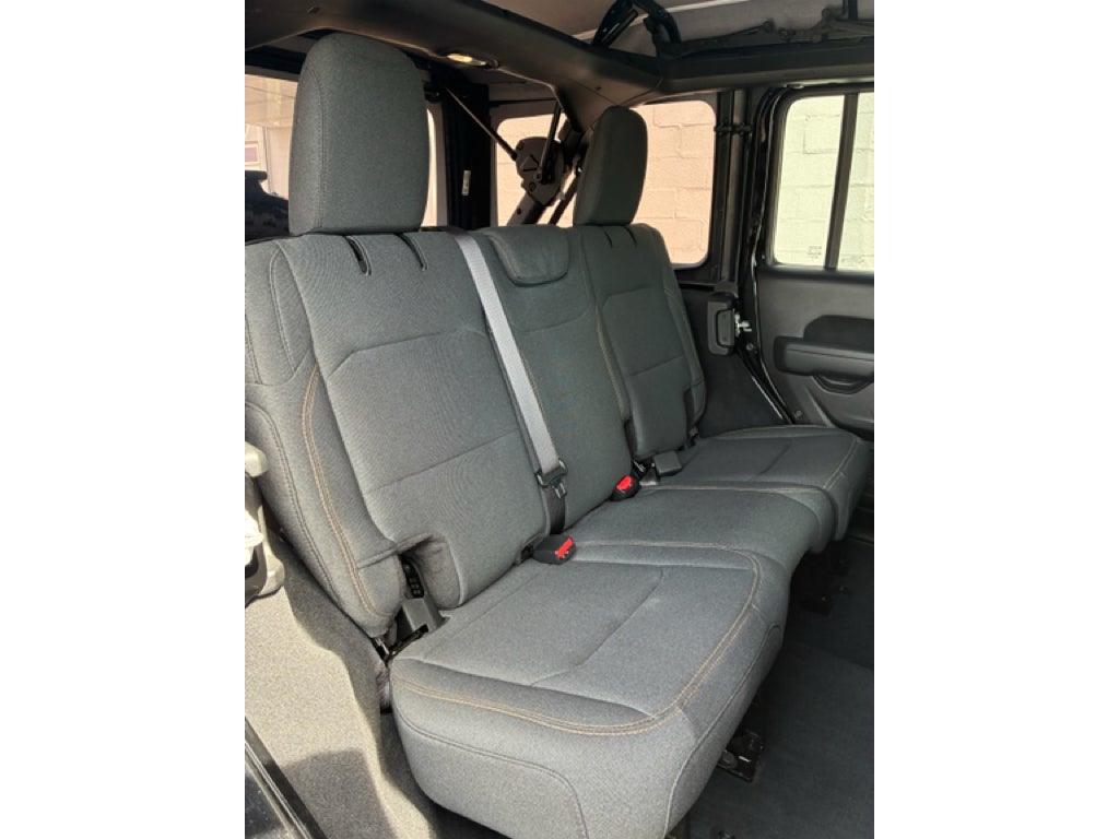 2025 Jeep Wrangler 4-Door Willys 4x4