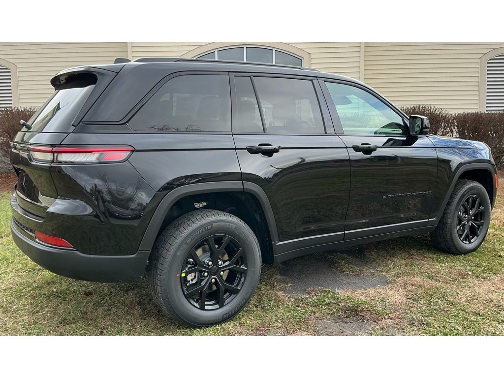 2025 Jeep Grand Cherokee GRAND CHEROKEE ALTITUDE 4X4