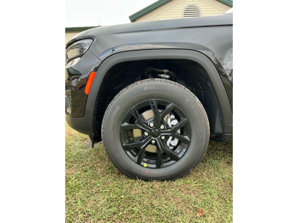 2025 Jeep Grand Cherokee GRAND CHEROKEE ALTITUDE 4X4