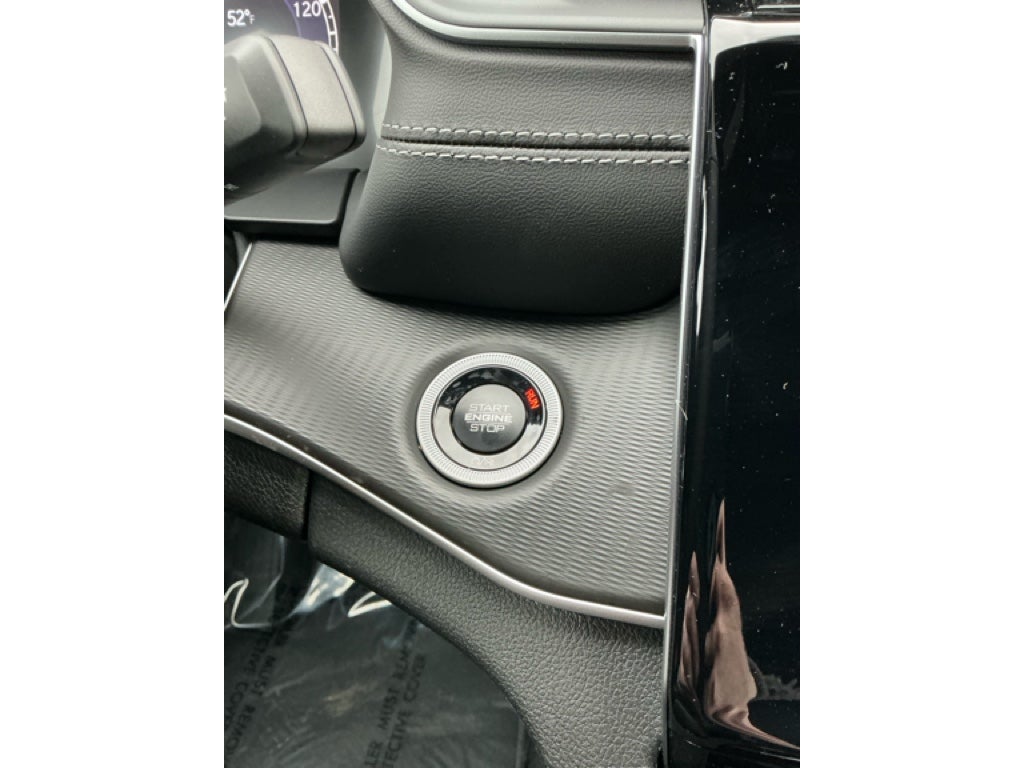 2025 Jeep Grand Cherokee GRAND CHEROKEE ALTITUDE 4X4