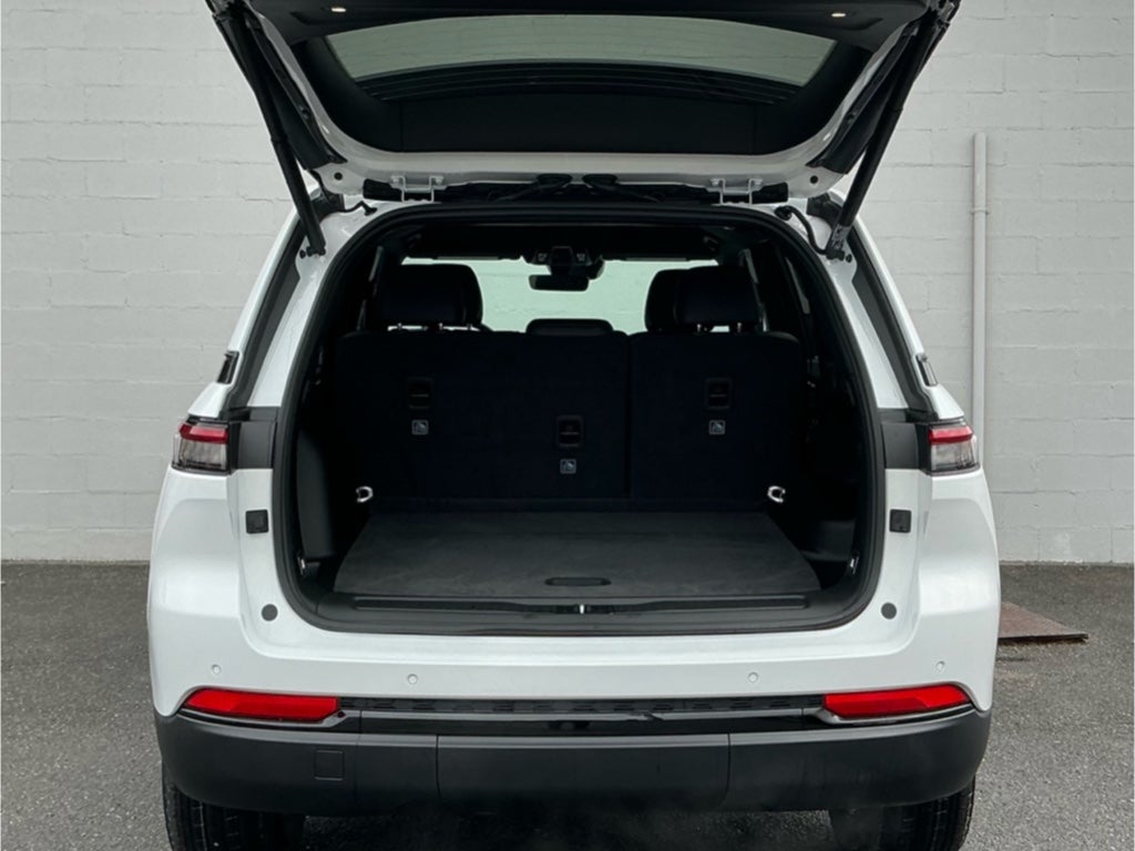 2025 Jeep Grand Cherokee GRAND CHEROKEE ALTITUDE 4X4