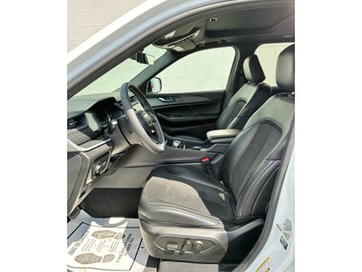 2025 Jeep Grand Cherokee Altitude X 4x4