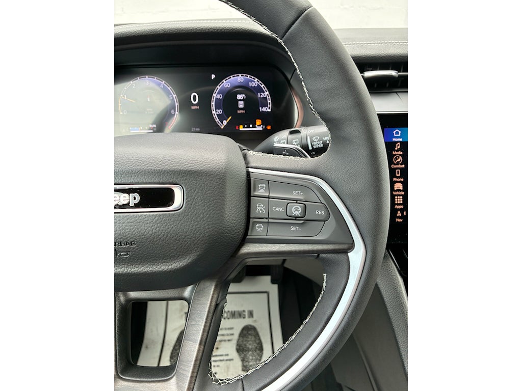 2026 Jeep Grand Cherokee LAREDO ALTITUDE 4X4