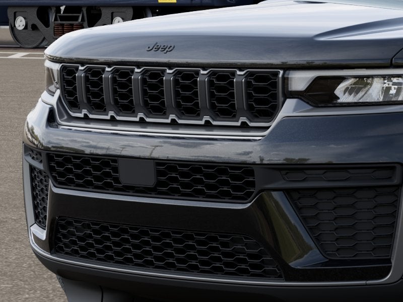 2026 Jeep Grand Cherokee LAREDO ALTITUDE 4X4