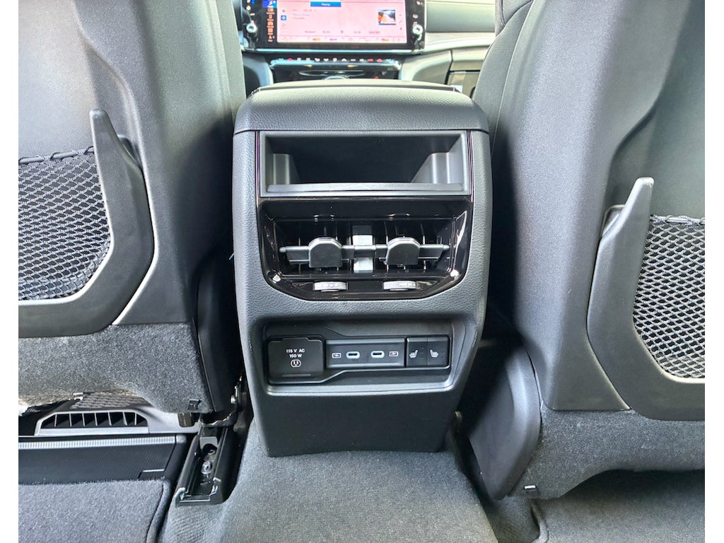 2026 Jeep Grand Cherokee LIMITED RESERVE 4X4