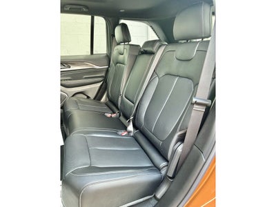 2027 Jeep Grand Cherokee Limited Reserve