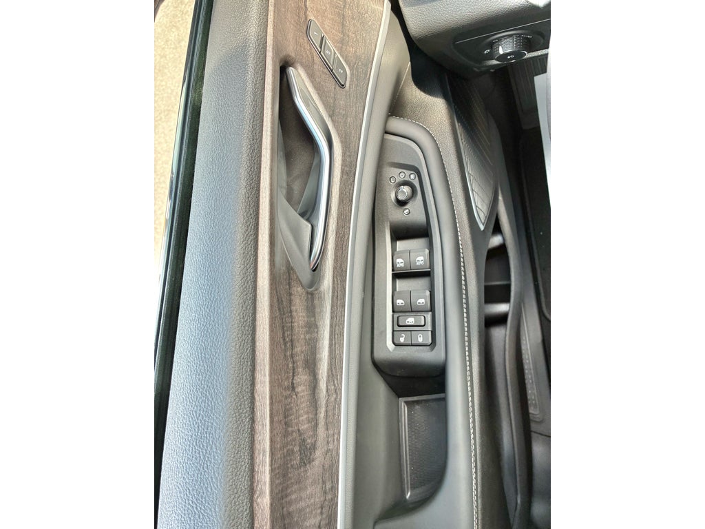 2027 Jeep Grand Cherokee Limited Reserve