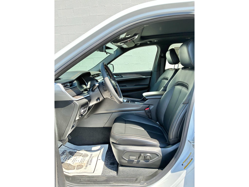 2026 Jeep Grand Cherokee 85TH ANNIVERSARY EDITION 4X4