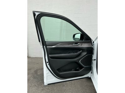 2025 Jeep Grand Cherokee GRAND CHEROKEE OVERLAND 4X4