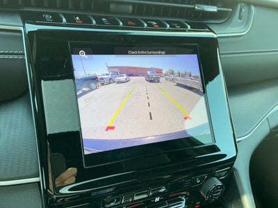 2025 Jeep Grand Cherokee GRAND CHEROKEE L LAREDO X 4X4