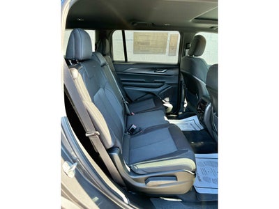 2026 Jeep Grand Cherokee Laredo X