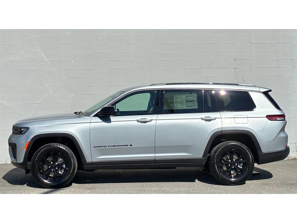 2026 Jeep Grand Cherokee L LAREDO ALTITUDE 4X4