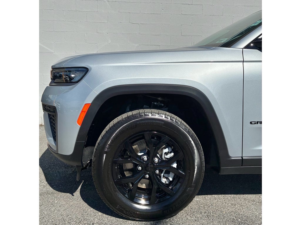 2026 Jeep Grand Cherokee L LAREDO ALTITUDE 4X4