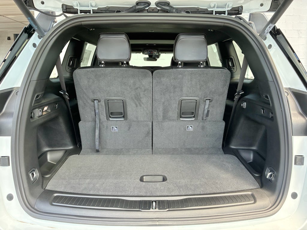 2026 Jeep Grand Cherokee L LAREDO ALTITUDE 4X4