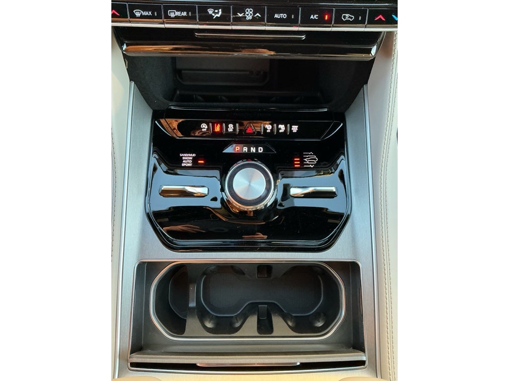 2025 Jeep Wagoneer WAGONEER L LIMITED 4X4