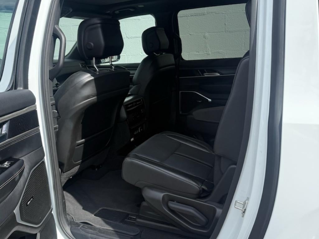 2024 Jeep Wagoneer L Series II 4x4