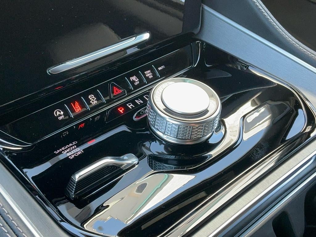 2025 Jeep Wagoneer WAGONEER 4X4