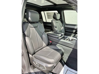 2026 Jeep Grand Wagoneer 4X4