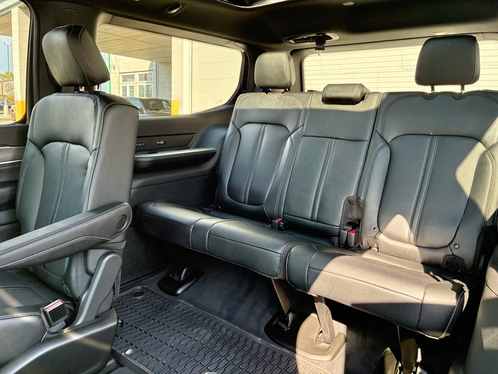 2026 Jeep Grand Wagoneer GRAND WAGONEER LIMITED RESERVE 4X4