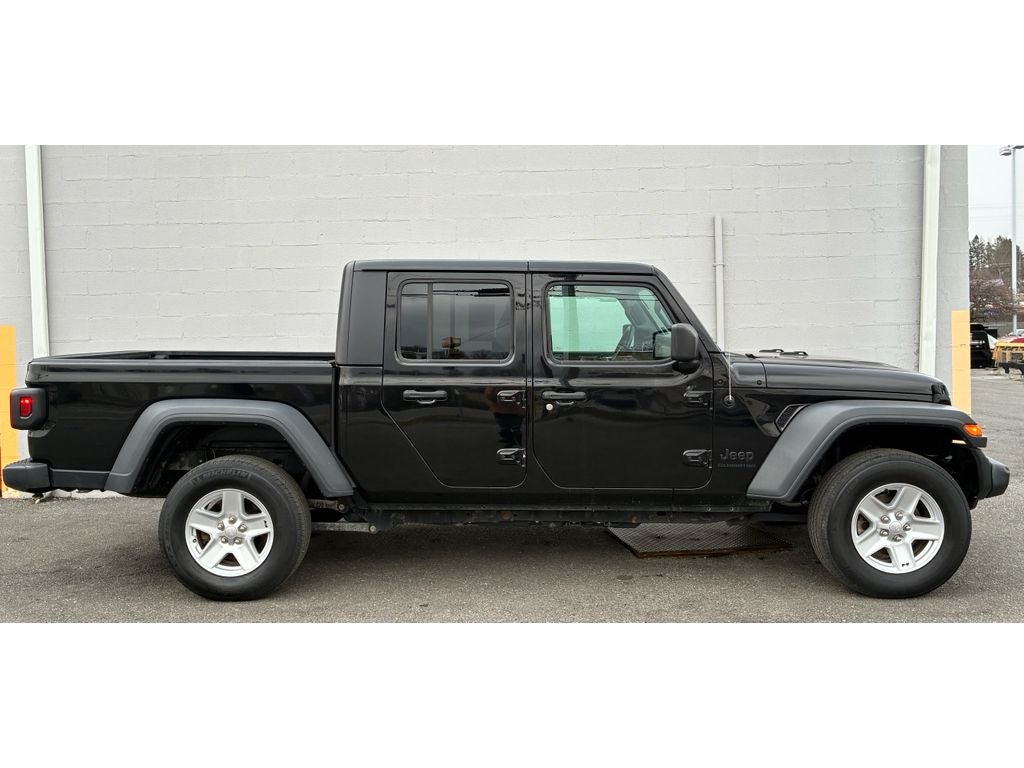 2020 Jeep Gladiator Sport S 4X4