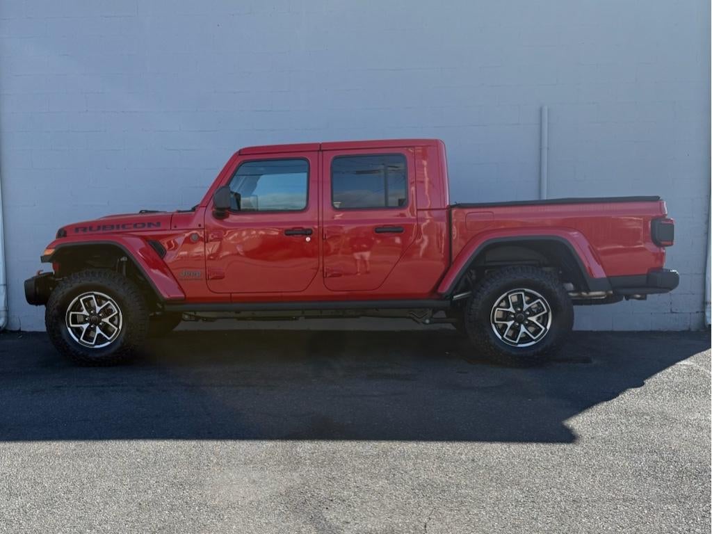 2025 Jeep Gladiator GLADIATOR RUBICON X 4X4