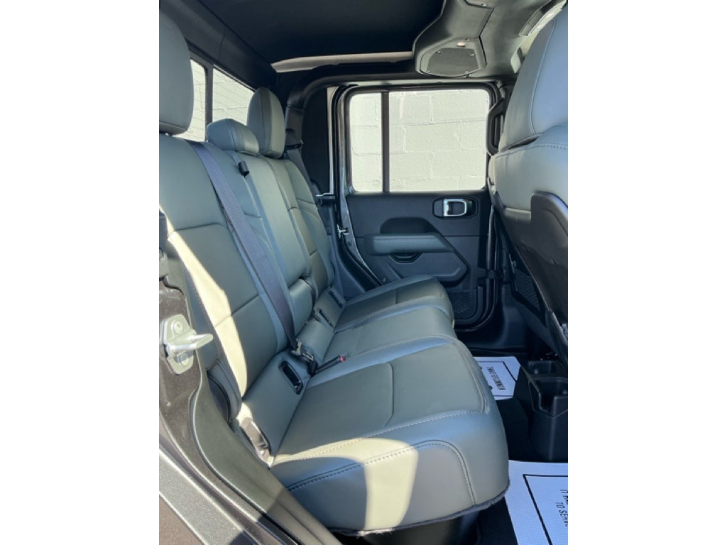 2025 Jeep Gladiator GLADIATOR MOJAVE 4X4