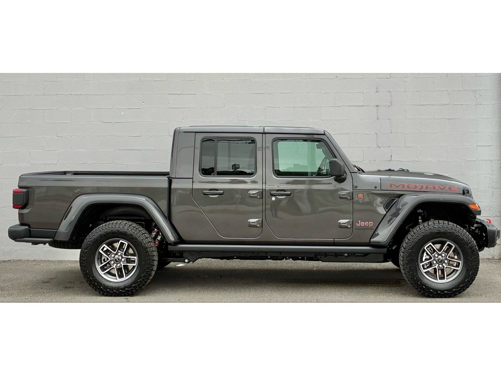 2027 Jeep Gladiator Mojave
