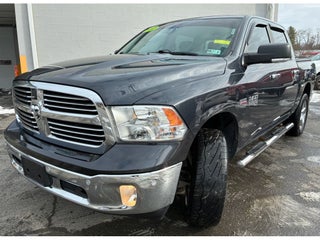 2017 RAM 1500 Big Horn Crew Cab 4x4 5'7' Box