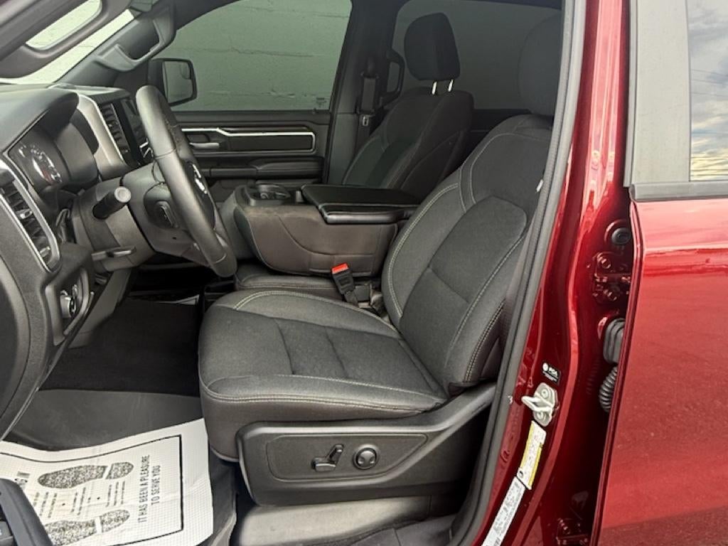 2025 RAM 1500 Big Horn Crew Cab 4x4 5'7' Box