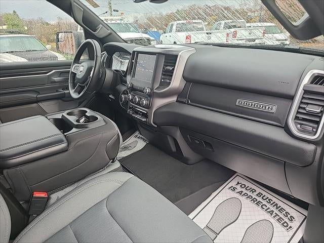 2022 RAM 1500 Big Horn Crew Cab 4x4 5'7' Box