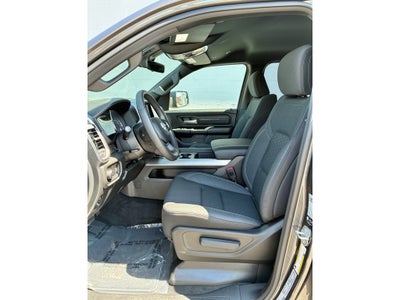 2026 RAM Ram 1500 1500 EXPRESS CREW CAB 4X4 5'7' BOX