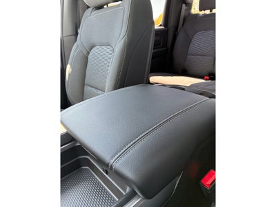 2026 RAM Ram 1500 1500 EXPRESS CREW CAB 4X4 5'7' BOX