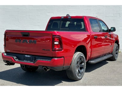 2026 RAM 1500 EXPRESS CREW CAB 4X4 5'7' BOX