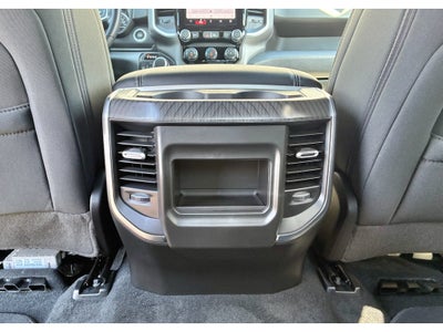 2026 RAM 1500 EXPRESS CREW CAB 4X4 5'7' BOX