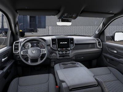 2026 RAM Ram 1500 EXPRESS CREW CAB 4X4 5'7' BOX