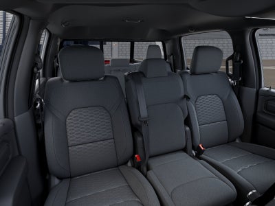 2026 RAM Ram 1500 EXPRESS CREW CAB 4X4 5'7' BOX
