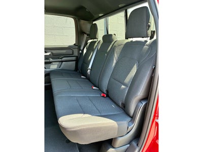 2026 RAM Ram 1500 EXPRESS CREW CAB 4X4 5'7' BOX