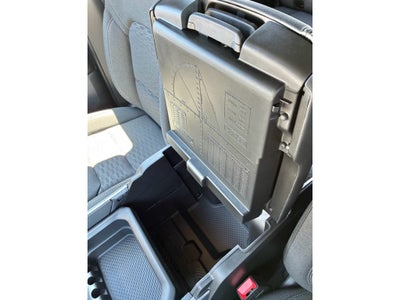 2026 RAM Ram 1500 EXPRESS CREW CAB 4X4 5'7' BOX