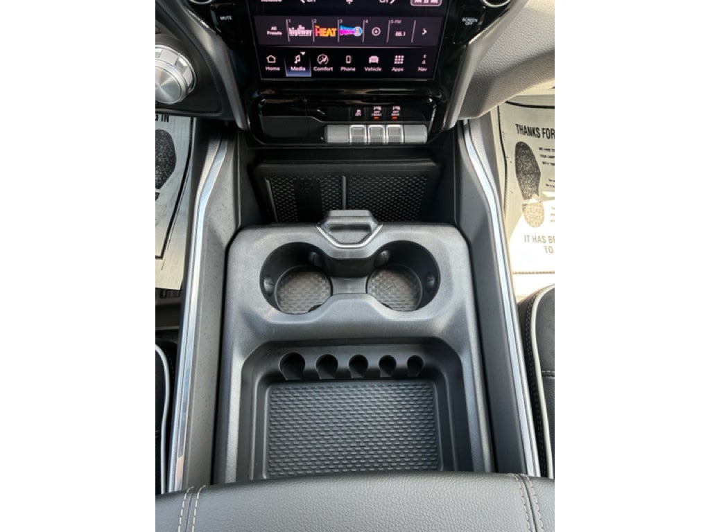 2026 RAM Ram 1500 RAM LARAMIE CREW CAB 4X4 5'7' BOX