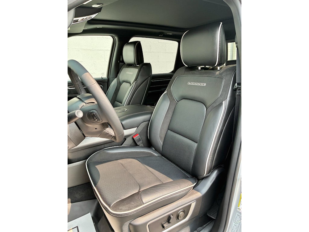 2026 RAM Ram 1500 RAM LARAMIE CREW CAB 4X4 5'7' BOX