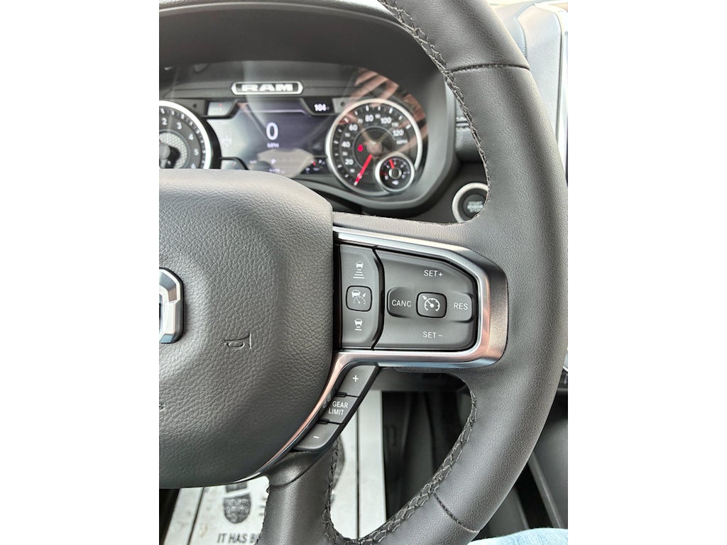 2026 RAM Ram 1500 RAM LARAMIE CREW CAB 4X4 5'7' BOX