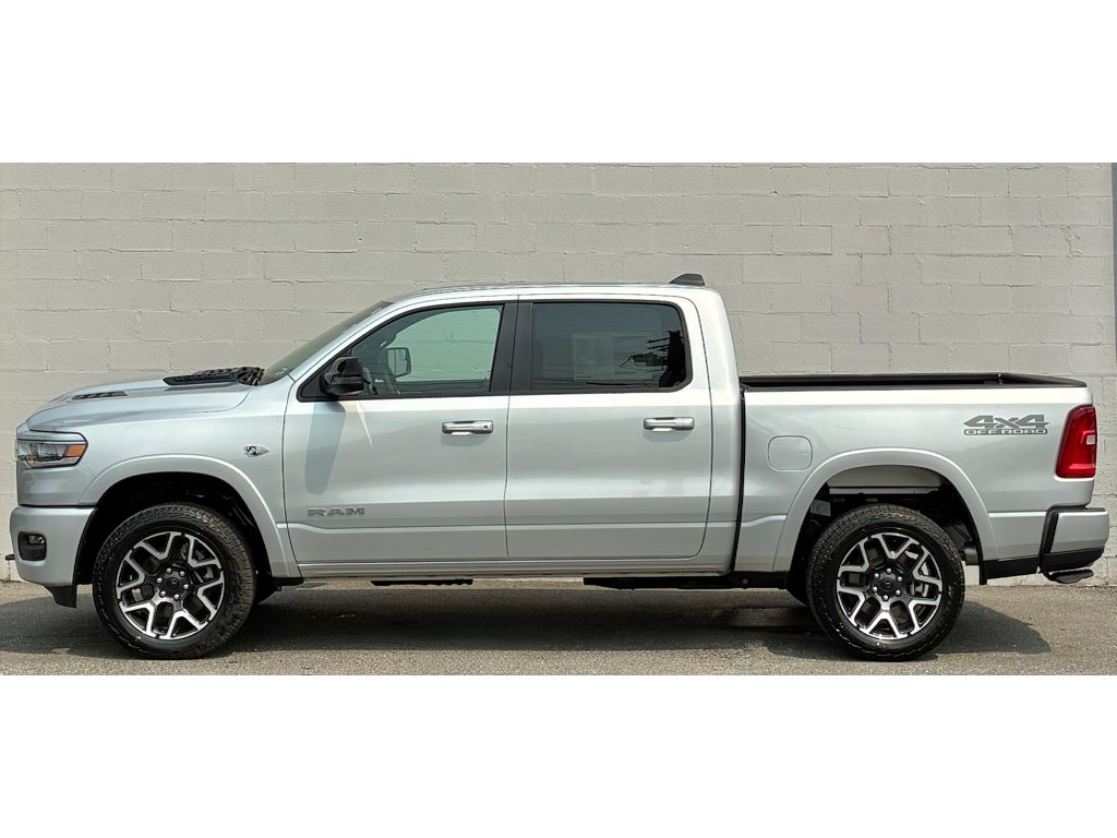 2026 RAM Ram 1500 RAM LARAMIE CREW CAB 4X4 5'7' BOX