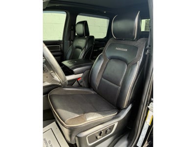 2022 RAM 1500 Laramie Crew Cab 4x4 5'7' Box