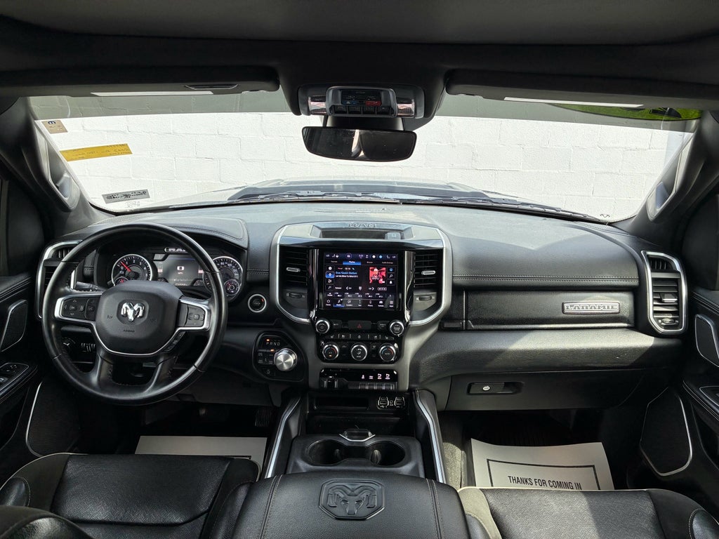 2022 RAM 1500 Laramie Crew Cab 4x4 5'7' Box