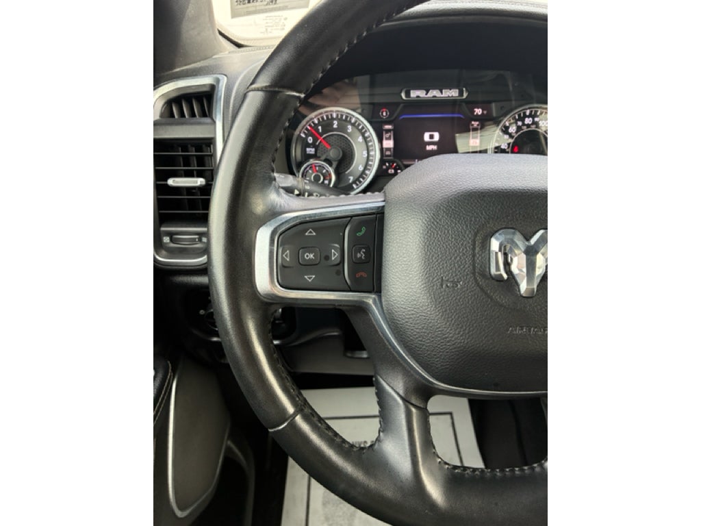 2022 RAM 1500 Laramie Crew Cab 4x4 5'7' Box