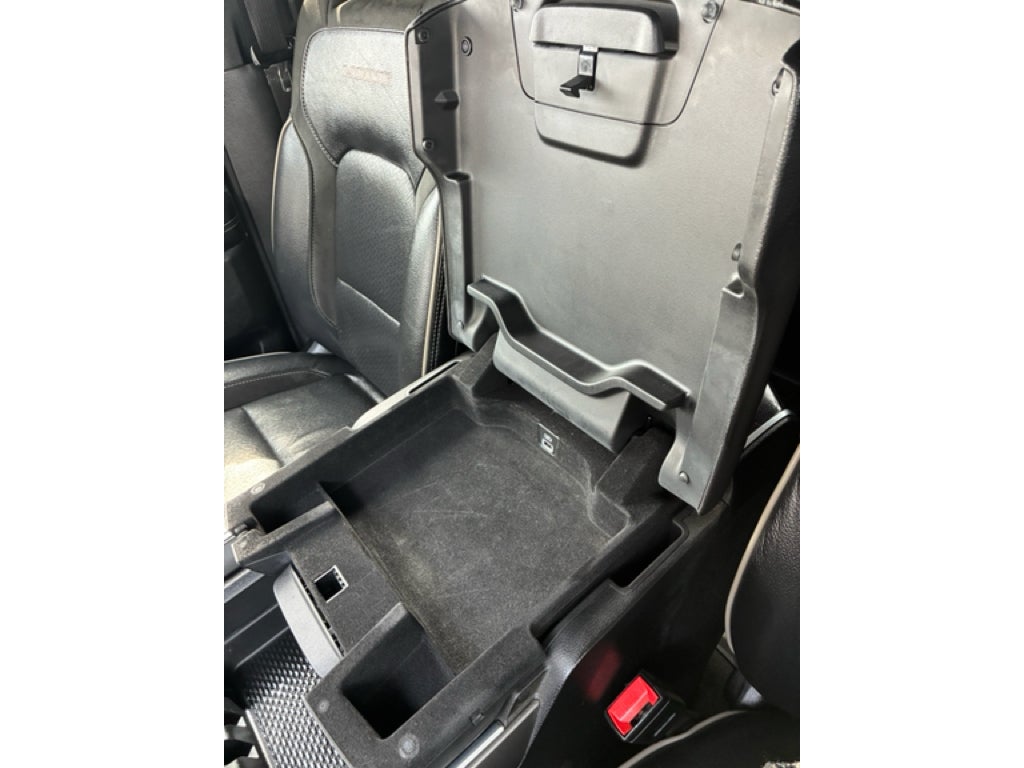 2022 RAM 1500 Laramie Crew Cab 4x4 5'7' Box