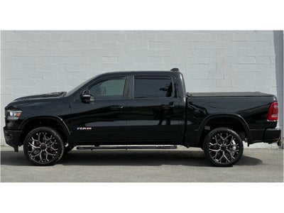 2022 RAM 1500 Laramie Crew Cab 4x4 5'7' Box