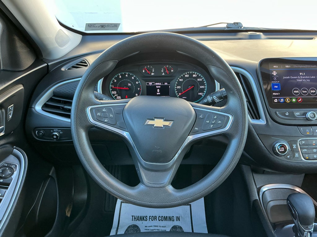 2022 Chevrolet Malibu FWD LT