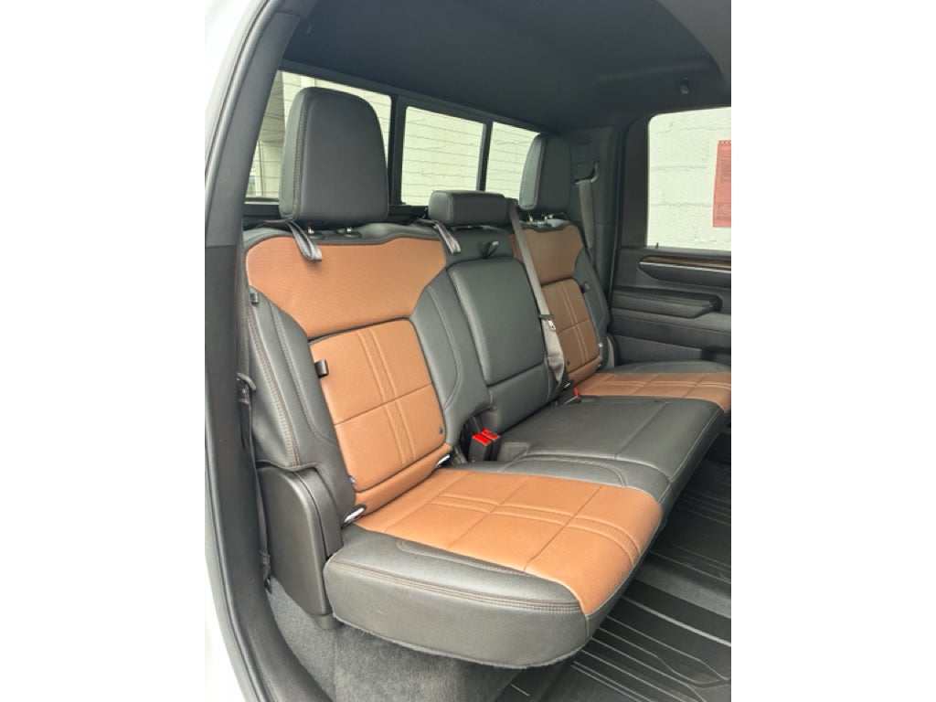 2025 Chevrolet Silverado 3500HD 4WD Crew Cab Long Bed High Country