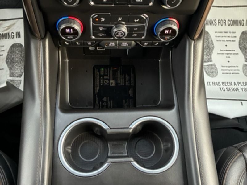 2023 Chevrolet Suburban 4WD High Country